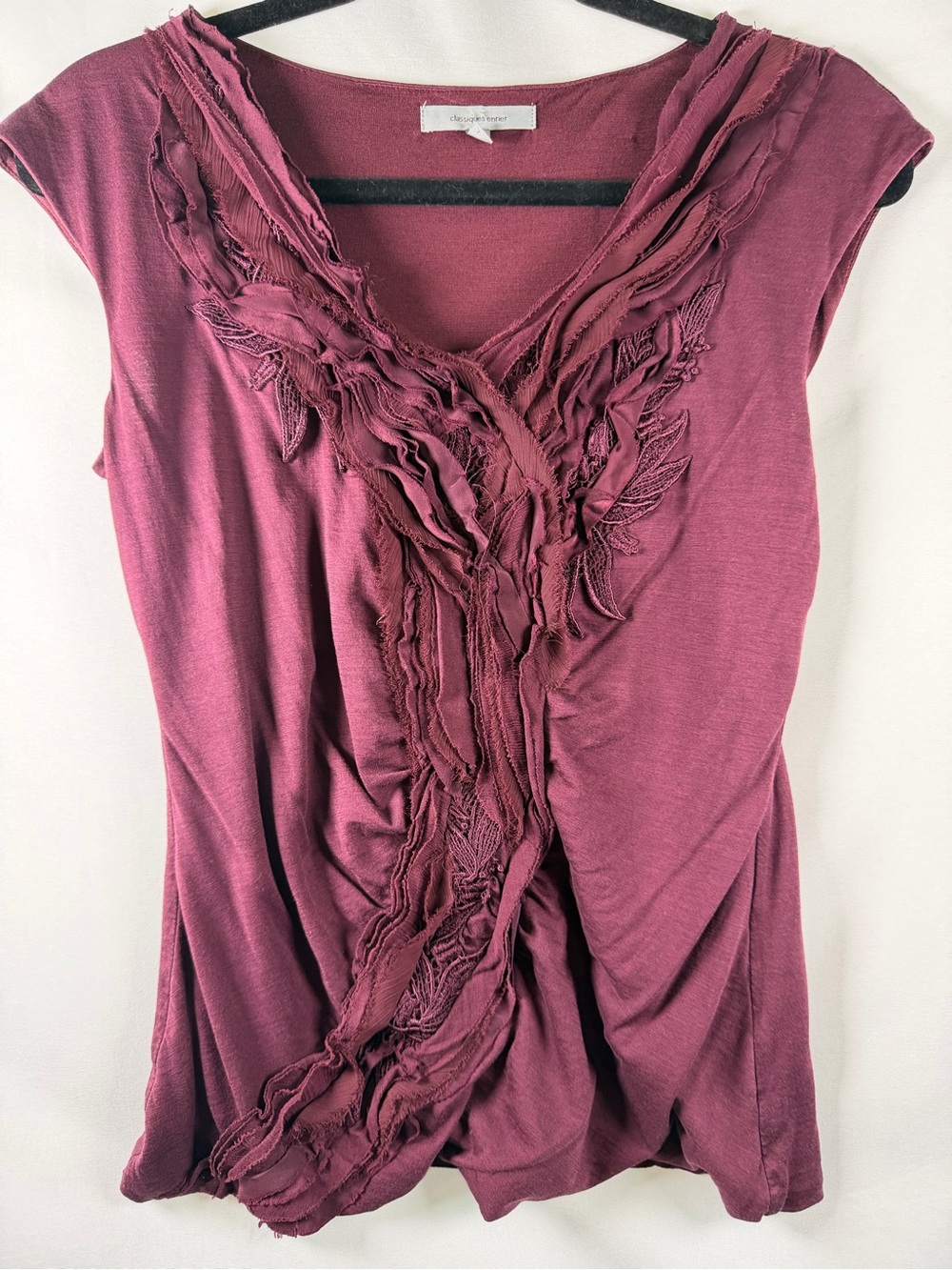 Classiques Entier Burgundy Ruffle Lace V-Neck Top Size M